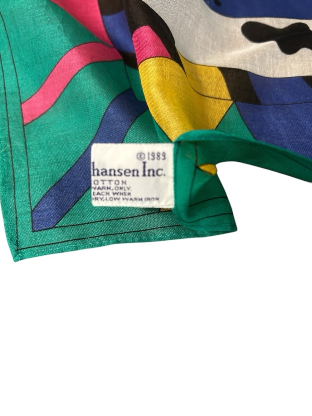 Vintage 1989 Ginnie Johansen
Scarf Colorful Southwestern
Bandana 35" - Picture 5 of 8